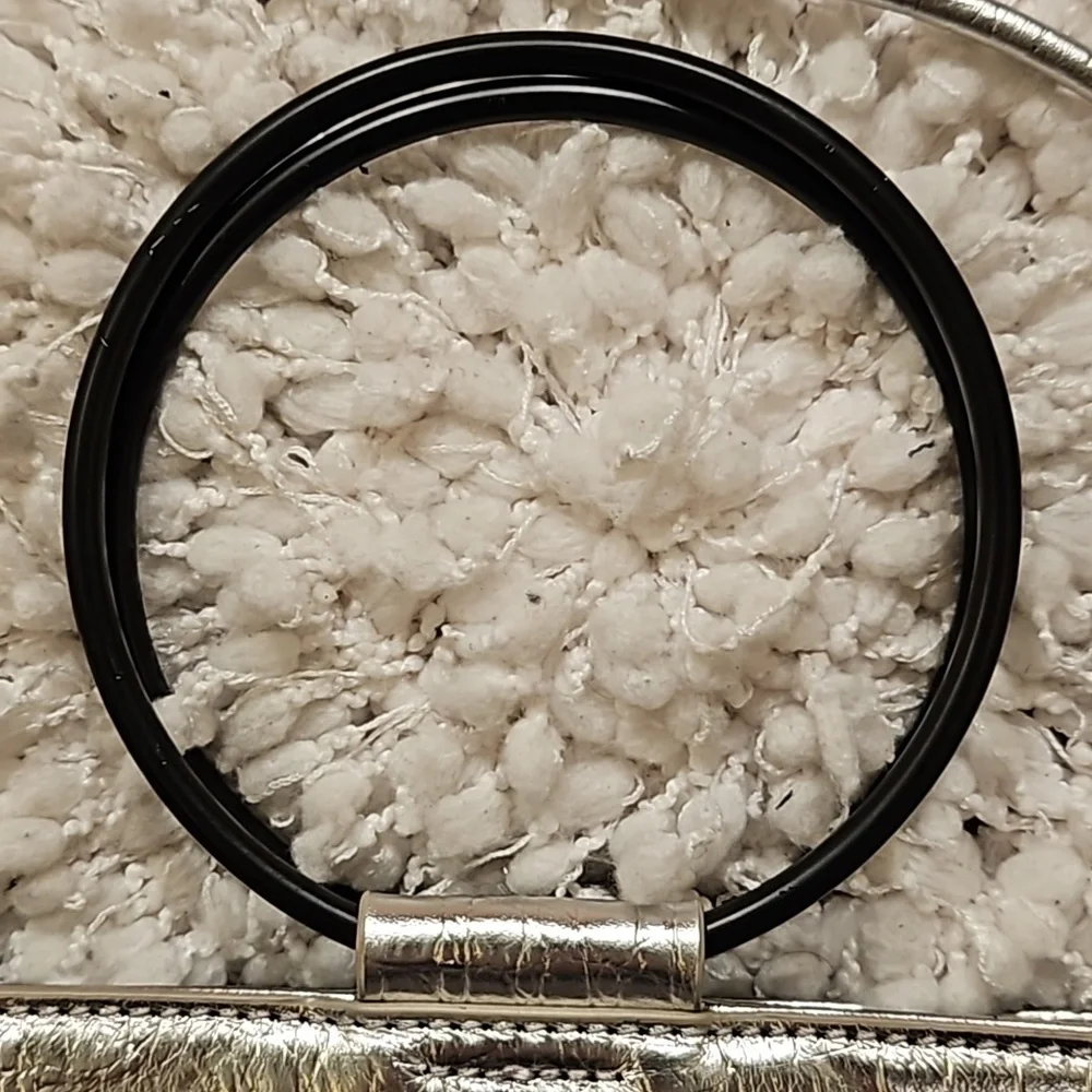 Thacker Crossbody Bag - Picture 5 of 16